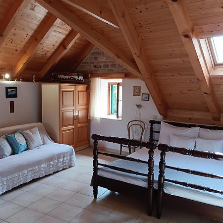 Guest House Lucijo Vrboska Habitación foto